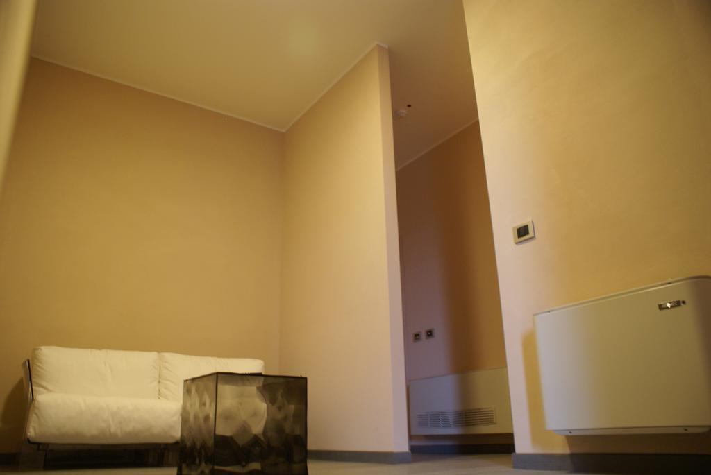 Blue Hotel Suzzara Extérieur photo