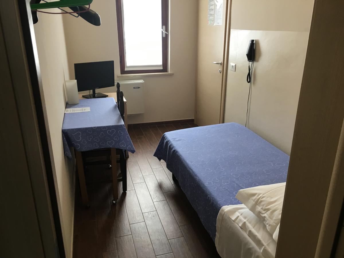 Blue Hotel Suzzara Extérieur photo