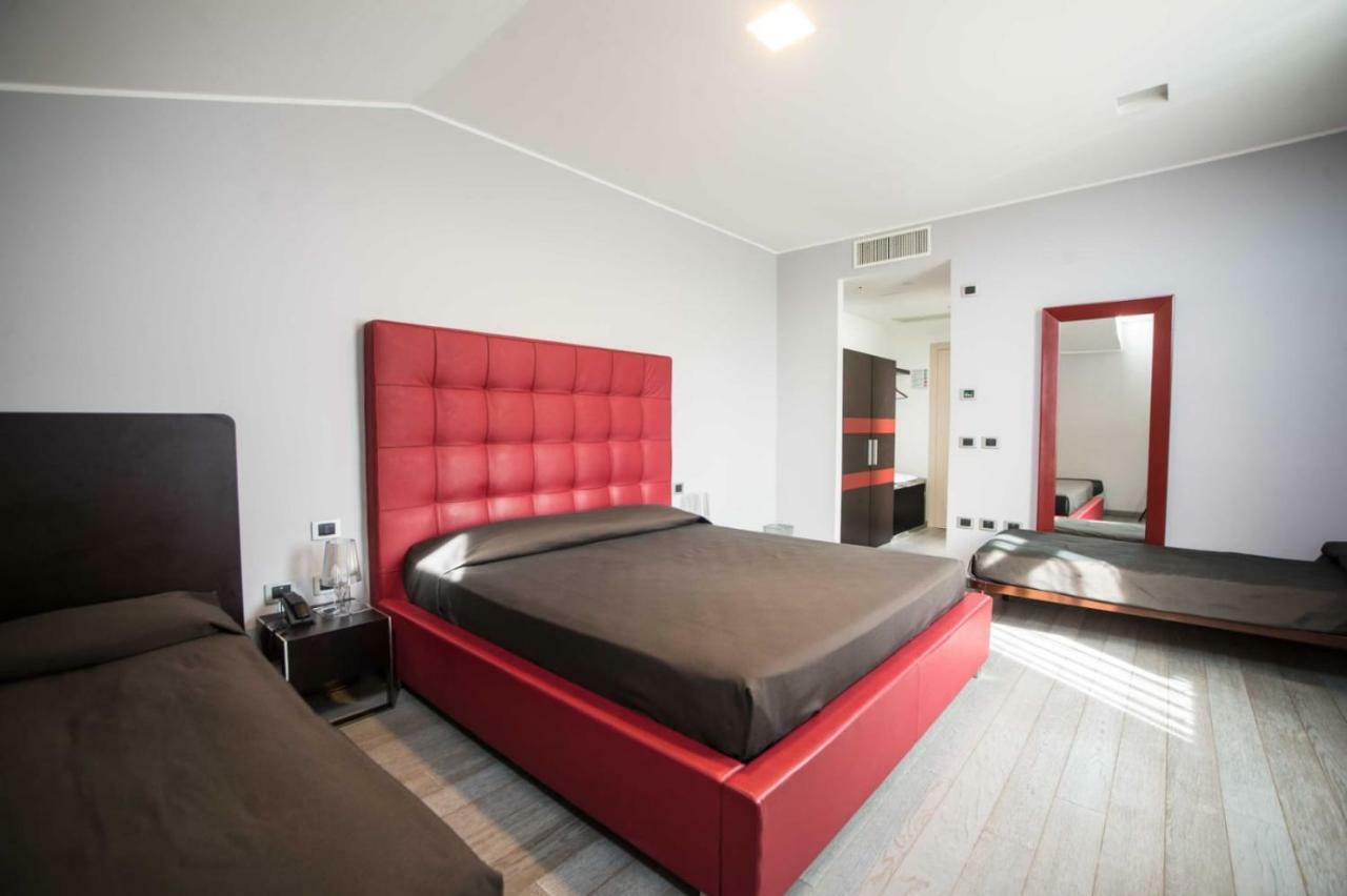Blue Hotel Suzzara Extérieur photo