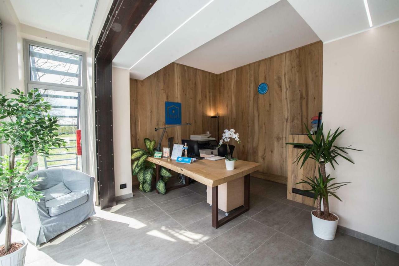 Blue Hotel Suzzara Extérieur photo
